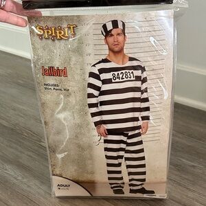 Spirit Jailbird Costume for adults